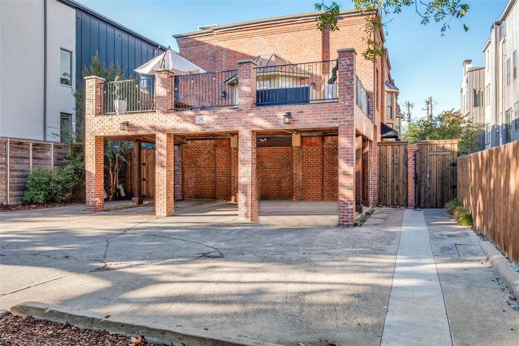 4231 Holland Avenue, #A, Dallas, TX 75219 4231 Holland Avenue, #A, Dallas, TX 75219