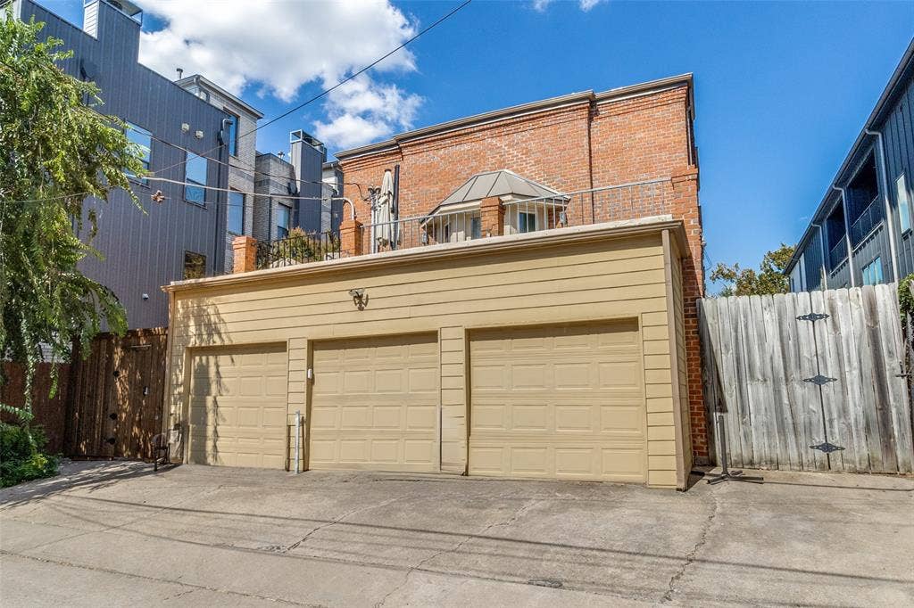 4231 Holland Avenue, #A, Dallas, TX 75219 4231 Holland Avenue, #A, Dallas, TX 75219