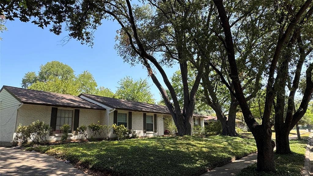 3543 Warick Drive, Dallas, TX 75229
