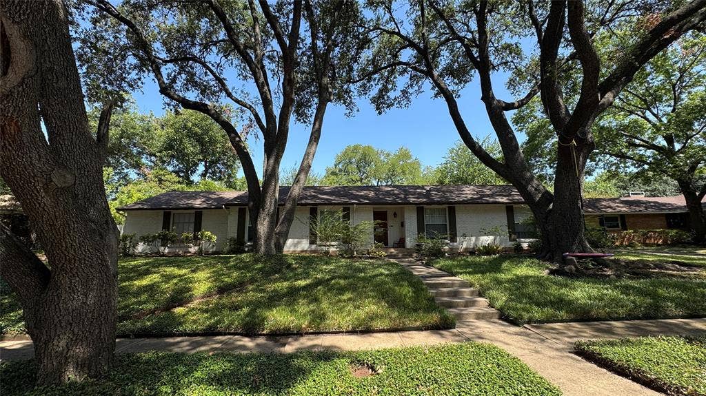 3543 Warick Drive, Dallas, TX 75229