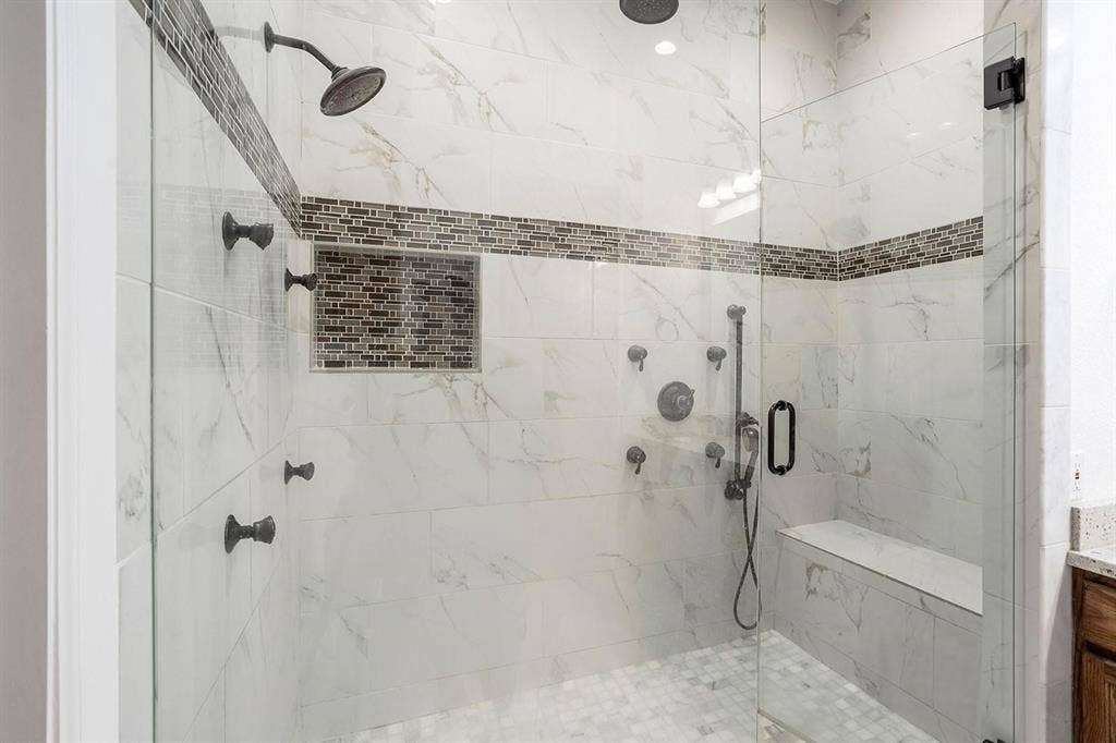 1111 Ervin Lane, Mesquite, TX 75149 1111 Ervin Lane, Mesquite, TX 75149