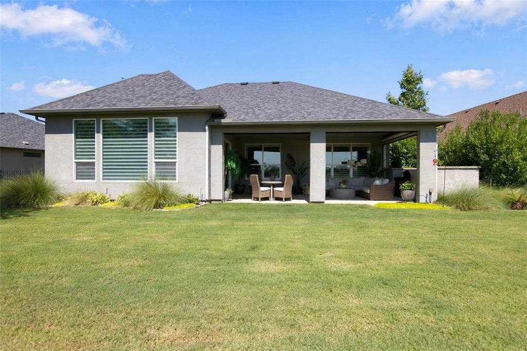 9717 Arkose Drive, Denton, TX 76207 9717 Arkose Drive, Denton, TX 76207