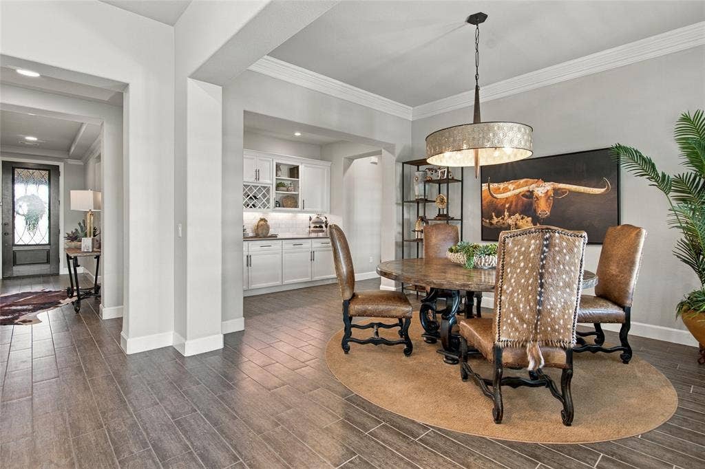 9717 Arkose Drive, Denton, TX 76207 9717 Arkose Drive, Denton, TX 76207