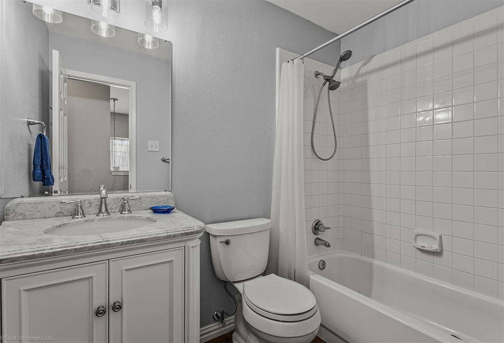 716 Waterwood Lane, Mesquite, TX 75181