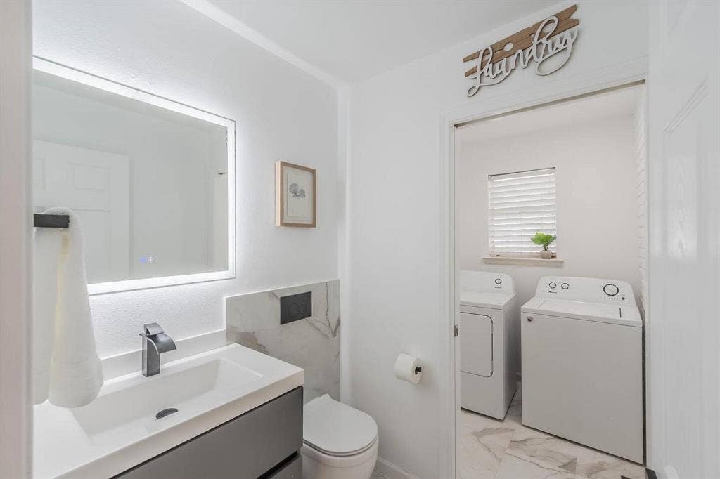 2901 Las Palmas Lane, Plano, TX 75075