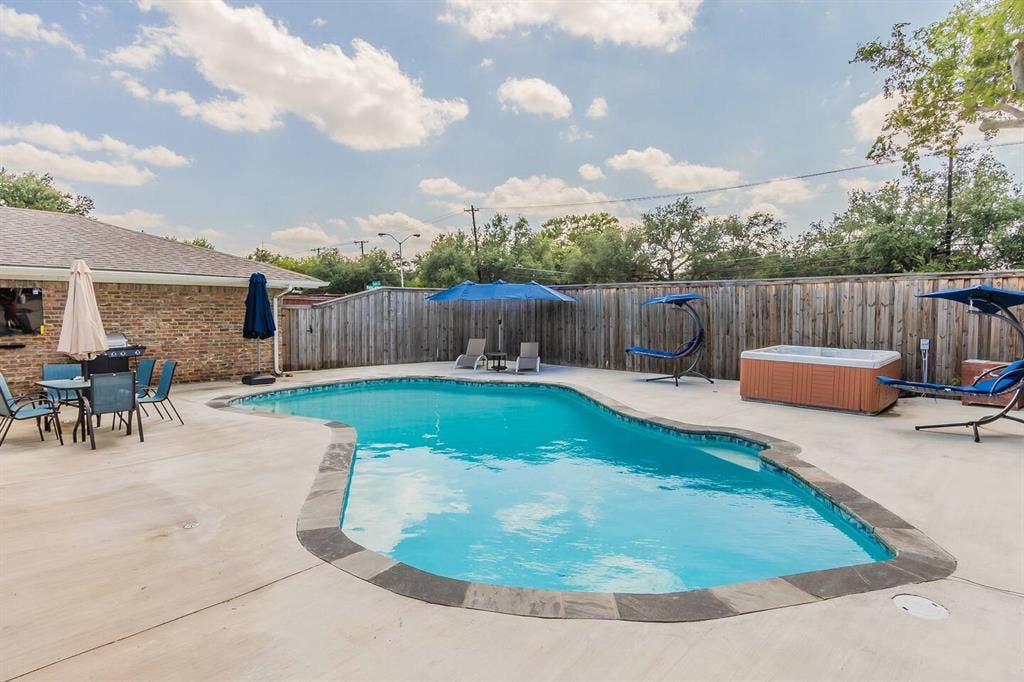 2901 Las Palmas Lane, Plano, TX 75075