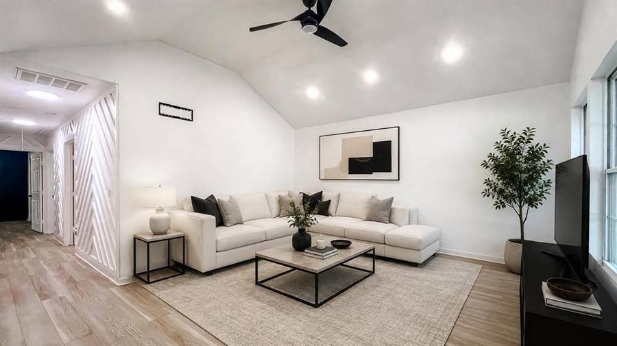 Property photo for 1926 Arizona Avenue, Dallas, TX