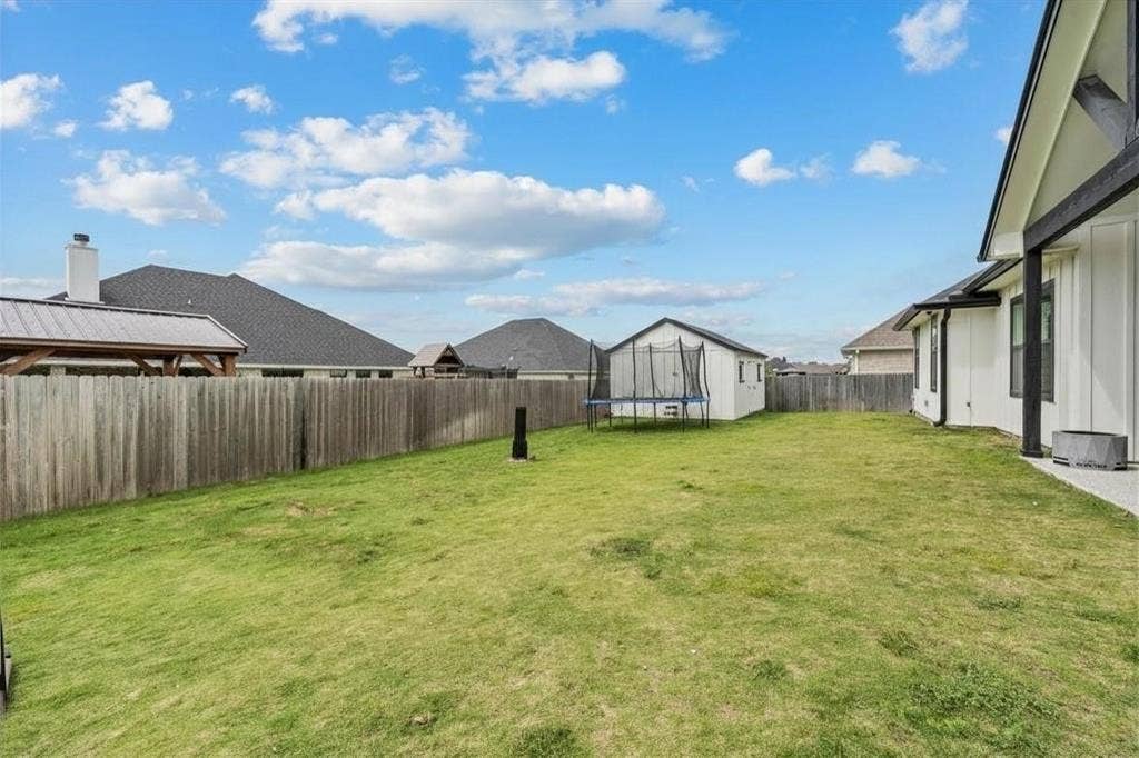 820 Forward Pass Drive, Hewitt, TX 76643 820 Forward Pass Drive, Hewitt, TX 76643
