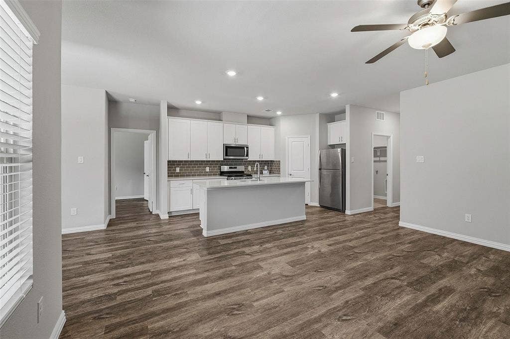5556 Cypress Willow Bend, Fort Worth, TX 76126
