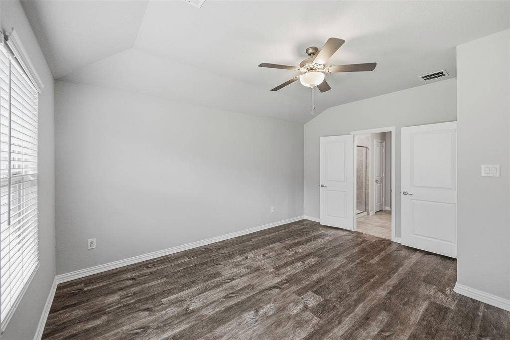 5556 Cypress Willow Bend, Fort Worth, TX 76126