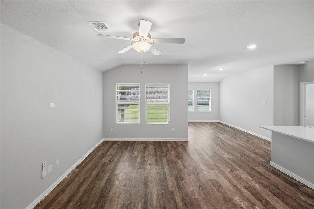 5556 Cypress Willow Bend, Fort Worth, TX 76126
