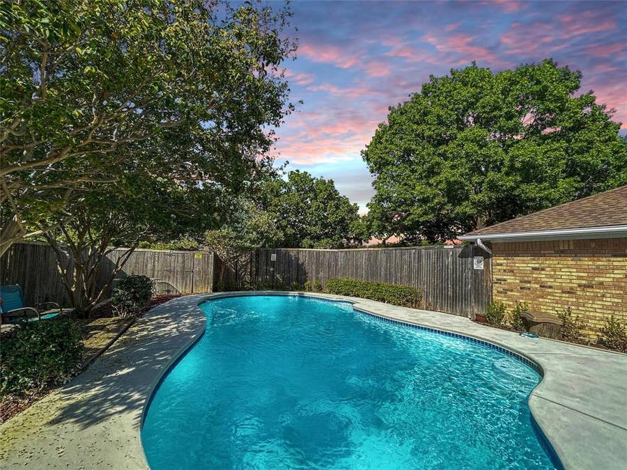 Property photo for 2409 Glen Morris Road, Carrollton, TX