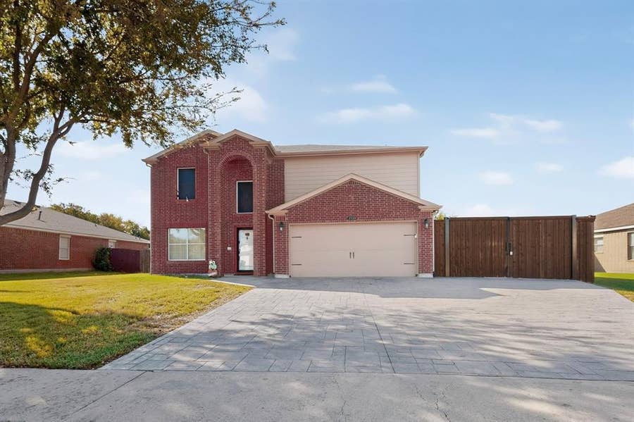 Property photo for 2424 Tailburton Court, Little Elm, TX