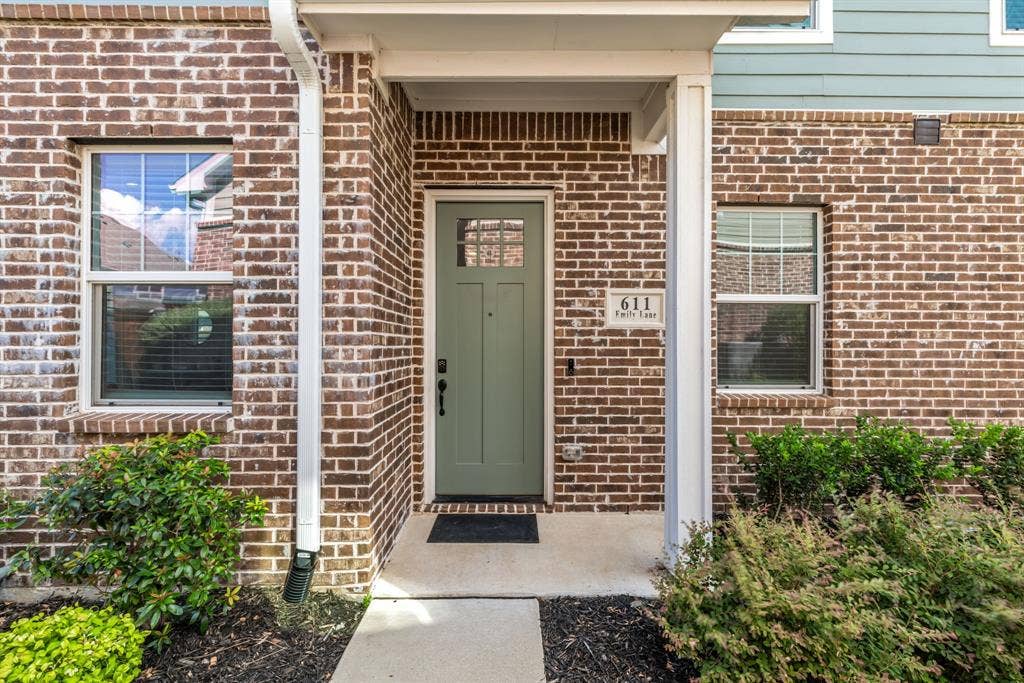 611 Emily Lane, Wylie, TX 75098 611 Emily Lane, Wylie, TX 75098