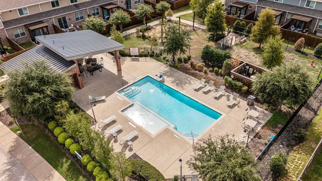 611 Emily Lane, Wylie, TX 75098 Community Pool