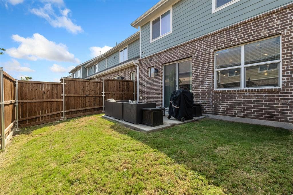 611 Emily Lane, Wylie, TX 75098 611 Emily Lane, Wylie, TX 75098