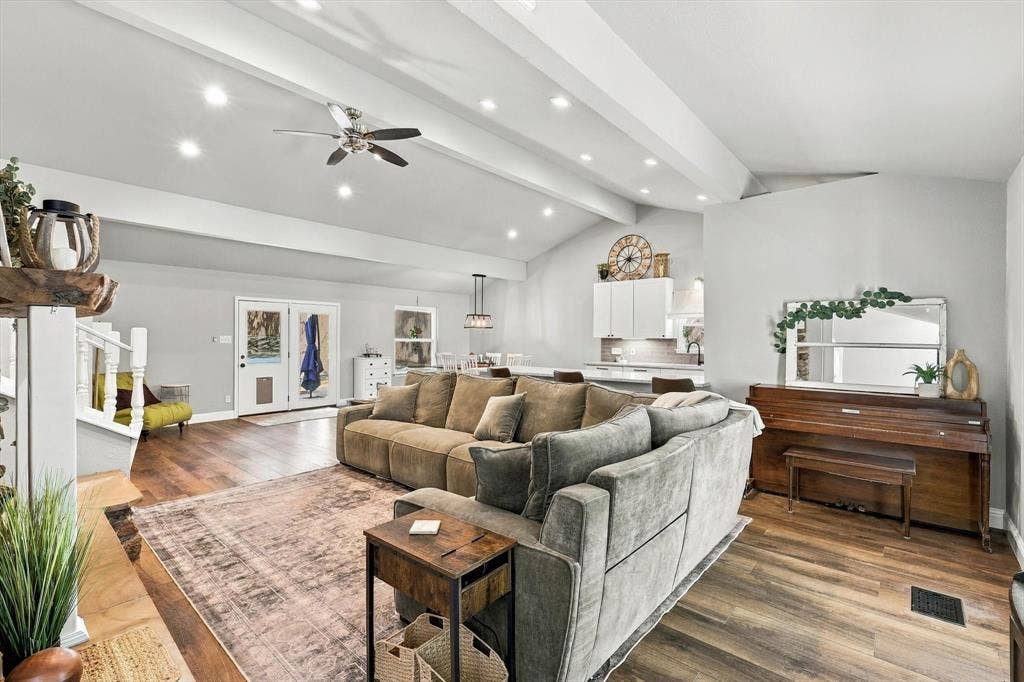 1003 Hopkins Drive, Denton, TX 76205 Floor 2