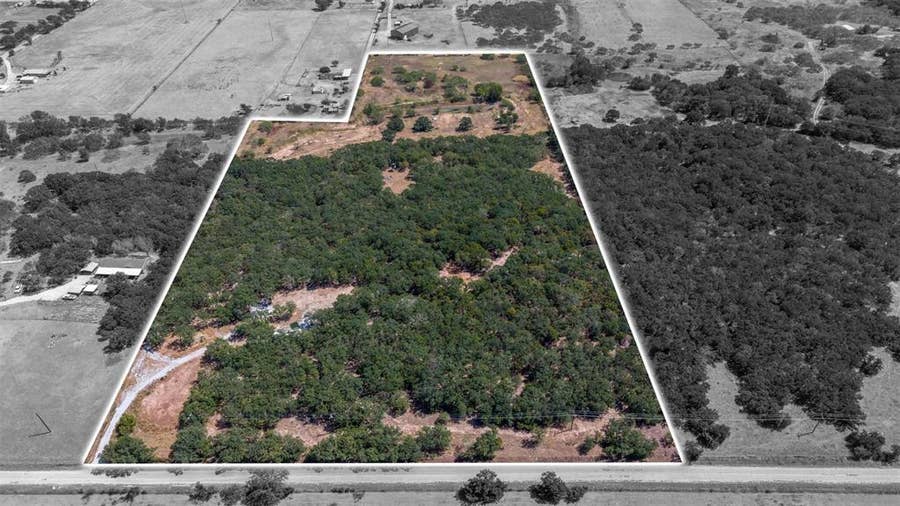 Property photo for 1714 County Road 1886, Sunset, TX