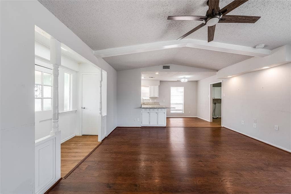 1817 Laurel Lane, Plano, TX 75074 1817 Laurel Lane, Plano, TX 75074