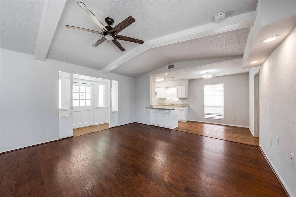1817 Laurel Lane, Plano, TX 75074 1817 Laurel Lane, Plano, TX 75074