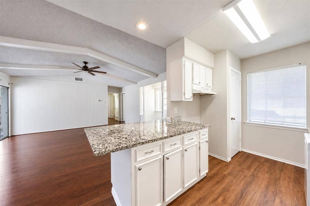 1817 Laurel Lane, Plano, TX 75074 1817 Laurel Lane, Plano, TX 75074