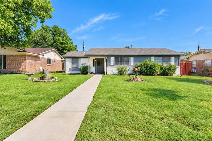 Property photo for 1817 Laurel Lane, Plano, TX