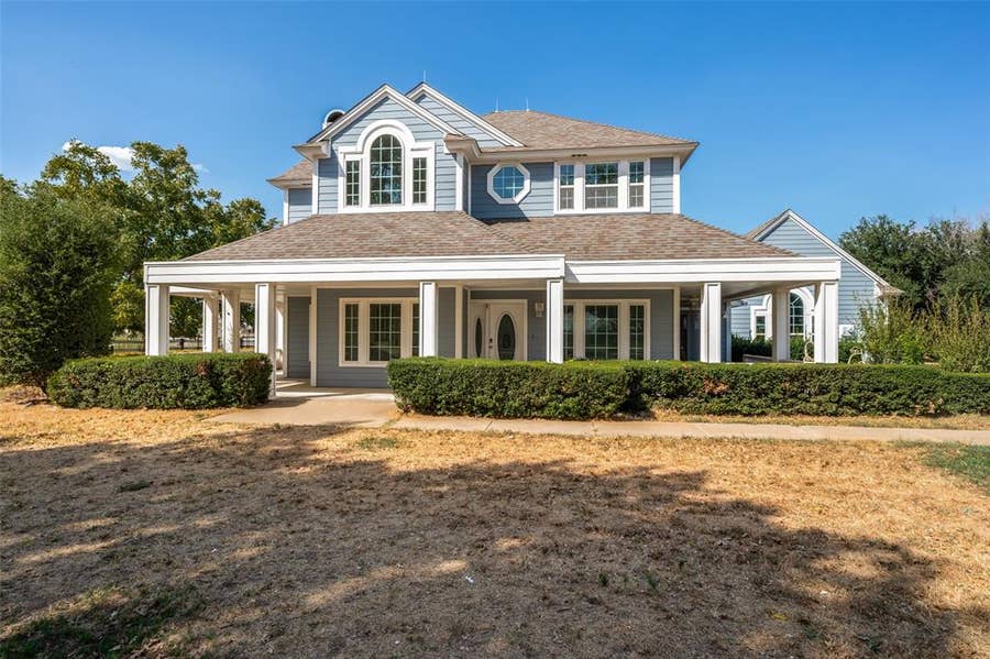 Property photo for 1601 E Blackjack Road, Pilot Point, TX