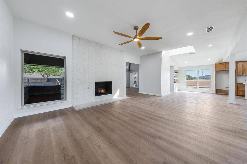 2701 Crow Valley Trail, Plano, TX 75023 2701 Crow Valley Trail, Plano, TX 75023