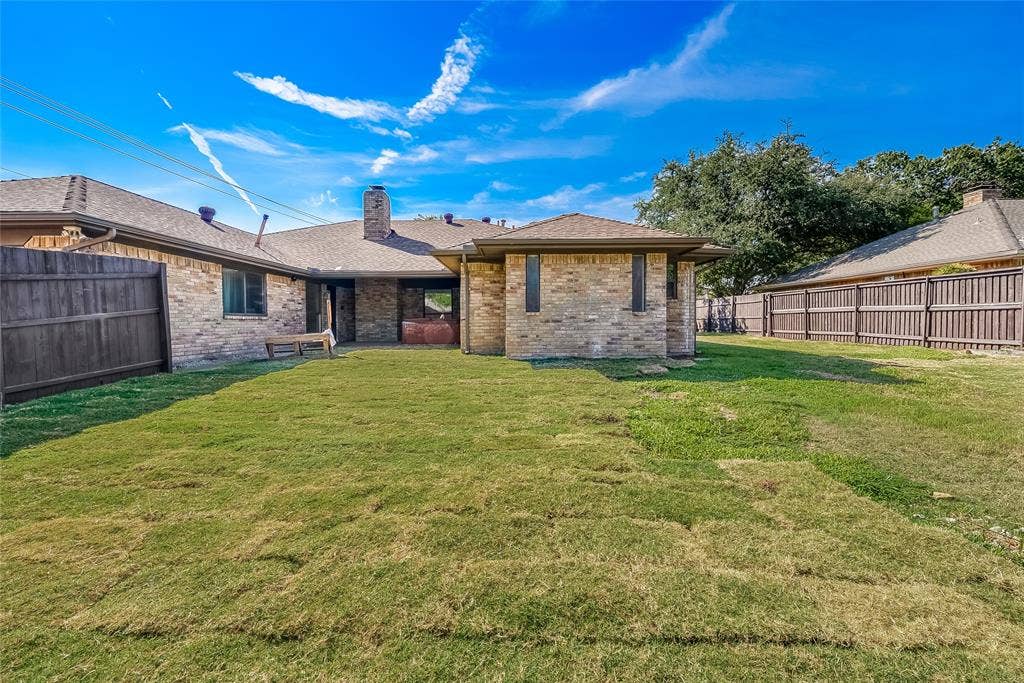 2701 Crow Valley Trail, Plano, TX 75023 2701 Crow Valley Trail, Plano, TX 75023