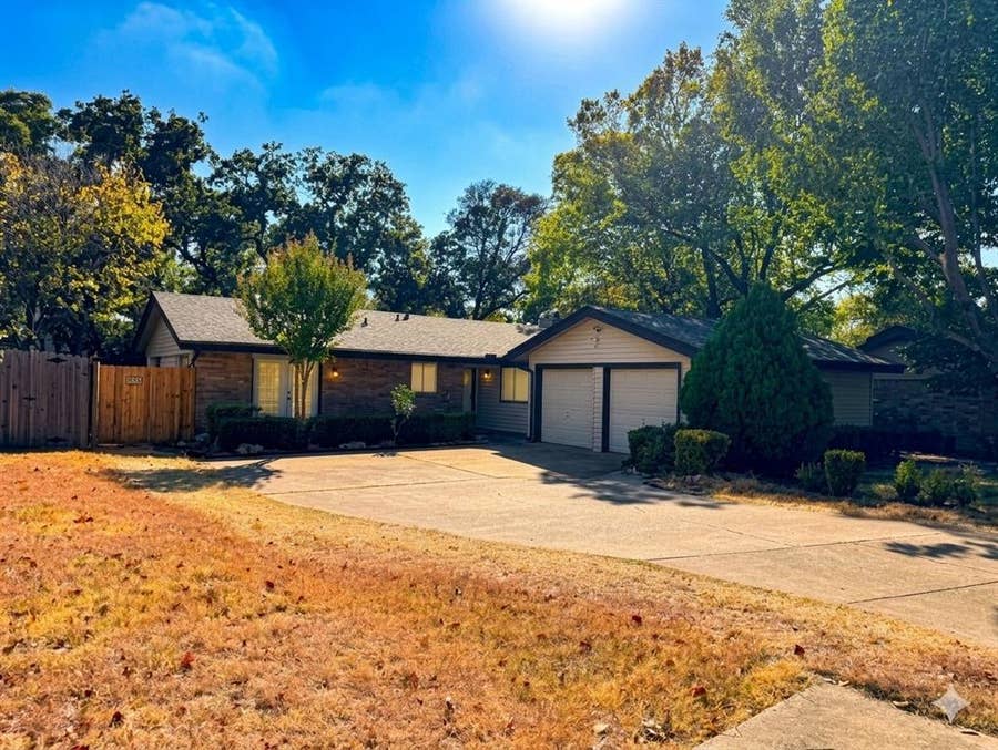 Property photo for 2610 Vanessa Circle, Arlington, TX