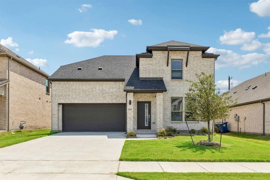 Property photo for 2007 Steeplechase Lane, Seagoville, TX