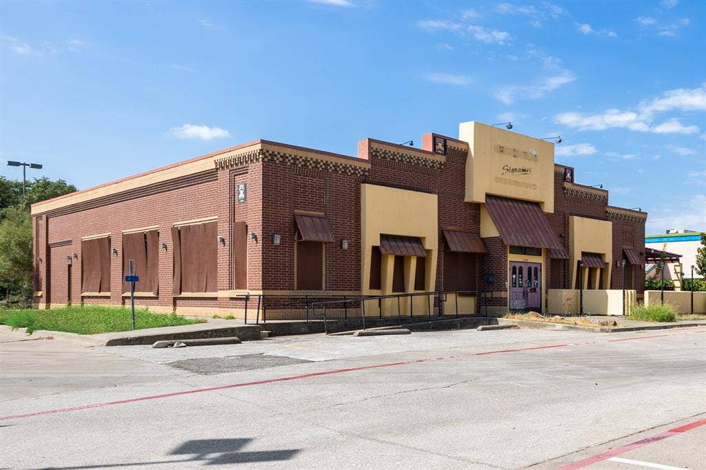4460 Belt Line Road, Addison, TX 75001 4460 Belt Line Road, Addison, TX 75001