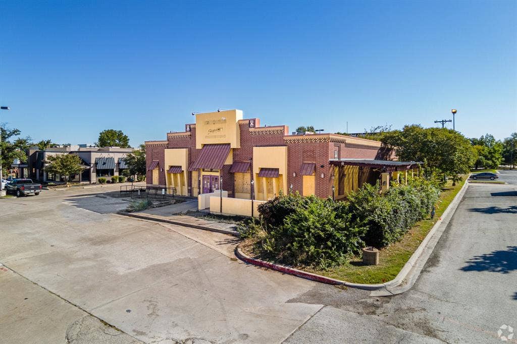 4460 Belt Line Road, Addison, TX 75001 4460 Belt Line Road, Addison, TX 75001