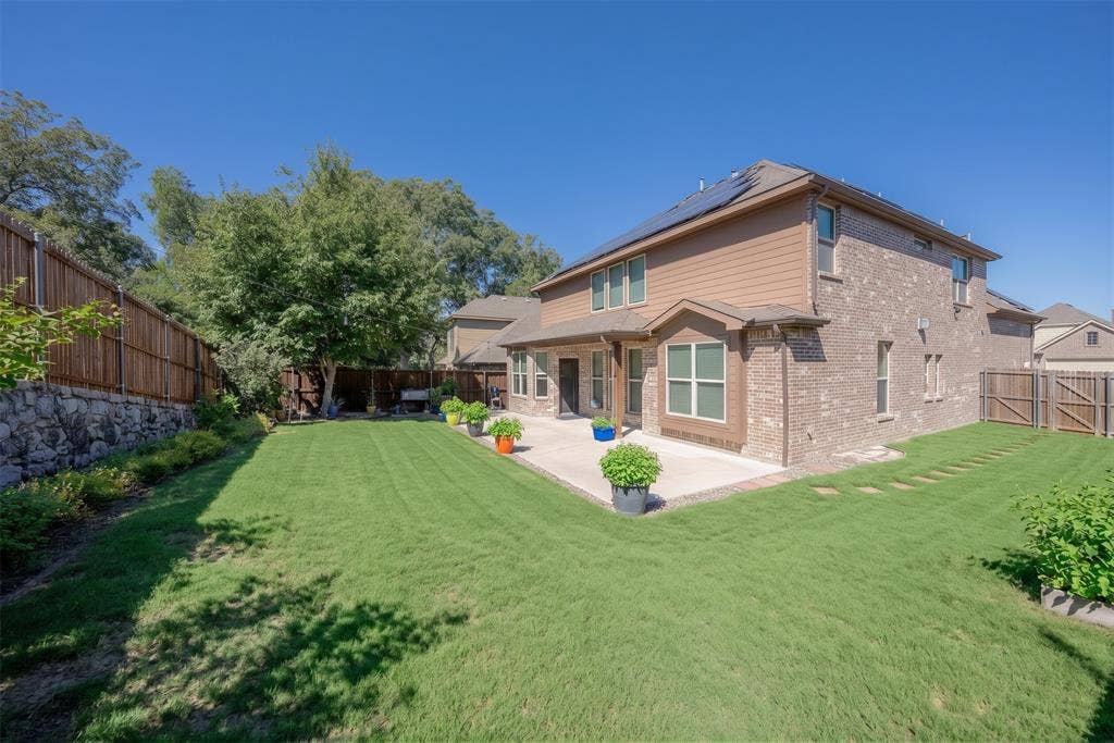 3721 Estates Way, McKinney, TX 75072 3721 Estates Way, McKinney, TX 75072