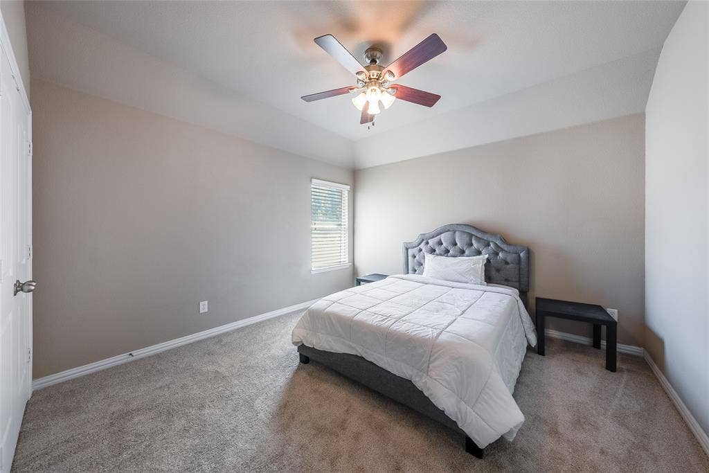 3721 Estates Way, McKinney, TX 75072 3721 Estates Way, McKinney, TX 75072