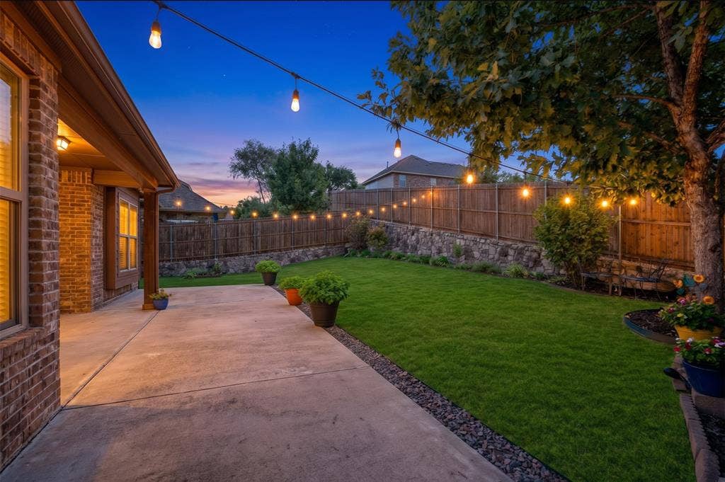 3721 Estates Way, McKinney, TX 75072 3721 Estates Way, McKinney, TX 75072