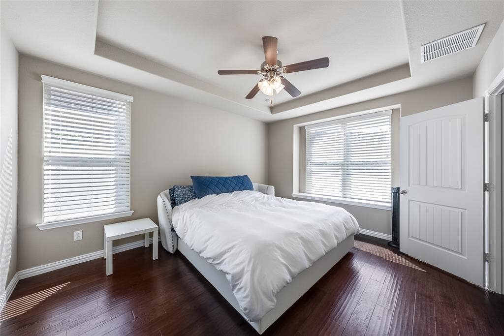 3721 Estates Way, McKinney, TX 75072 3721 Estates Way, McKinney, TX 75072