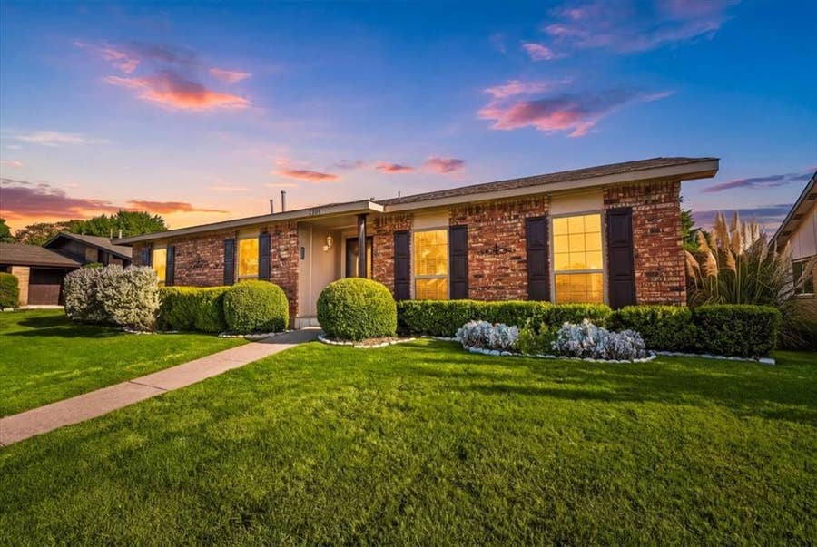 Property photo for 7205 Cloverglen Drive, Dallas, TX