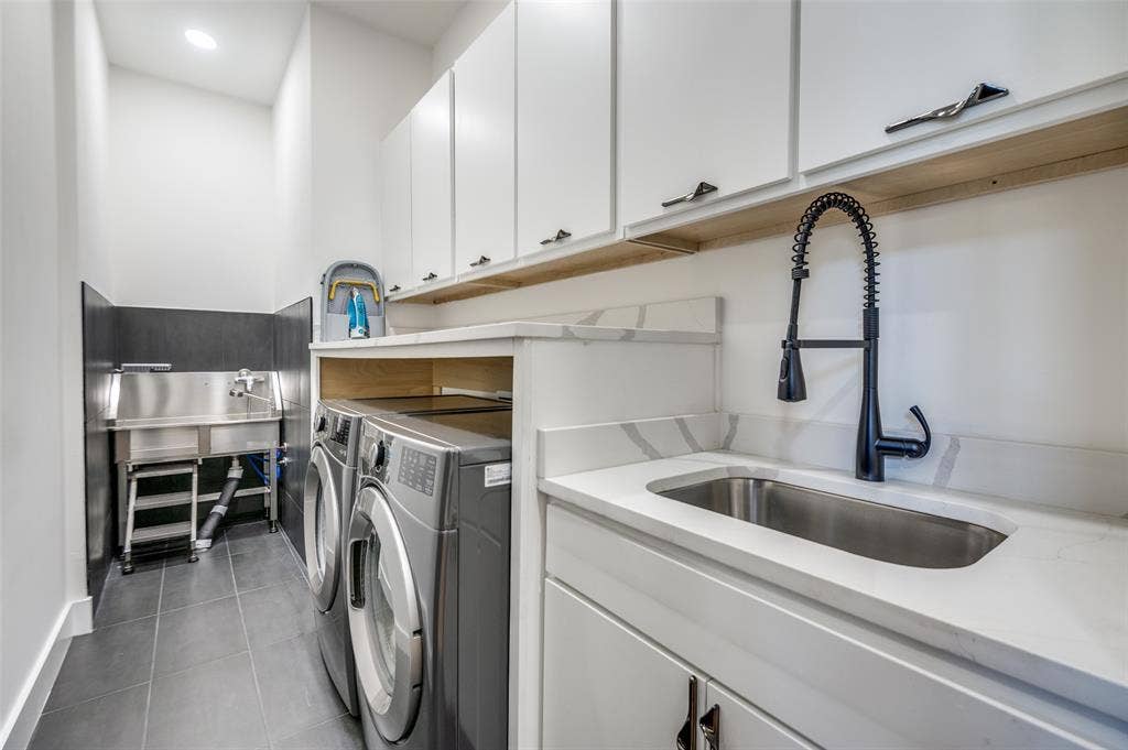 10923 Marsh Lane, Dallas, TX 75229 10923 Marsh Lane, Dallas, TX 75229