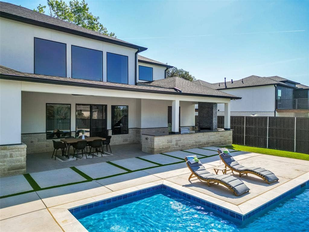 10923 Marsh Lane, Dallas, TX 75229 10923 Marsh Lane, Dallas, TX 75229