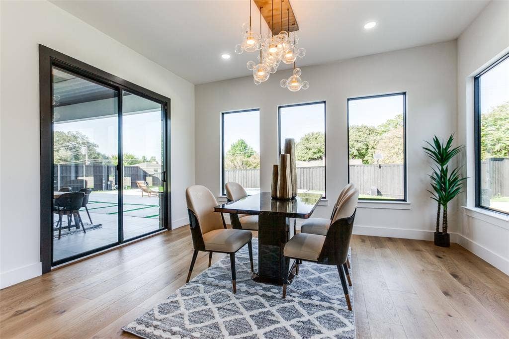 10923 Marsh Lane, Dallas, TX 75229 10923 Marsh Lane, Dallas, TX 75229