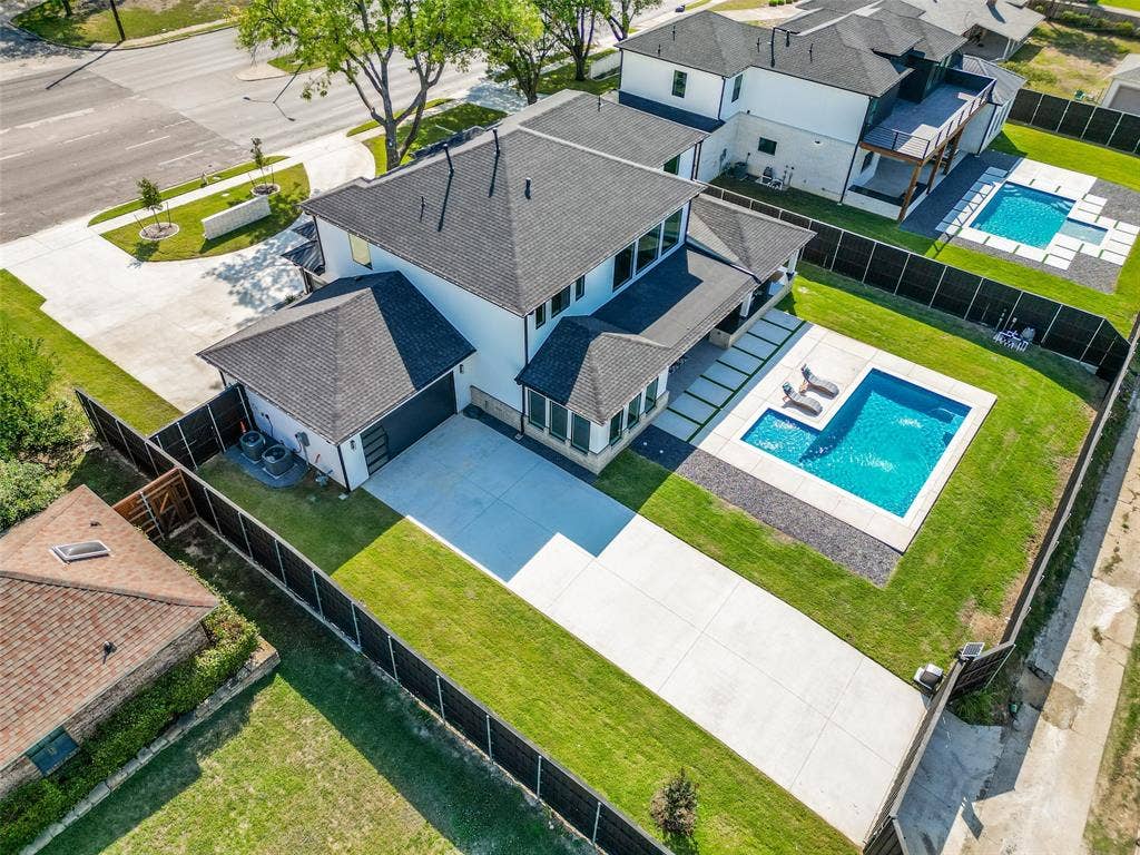 10923 Marsh Lane, Dallas, TX 75229 10923 Marsh Lane, Dallas, TX 75229