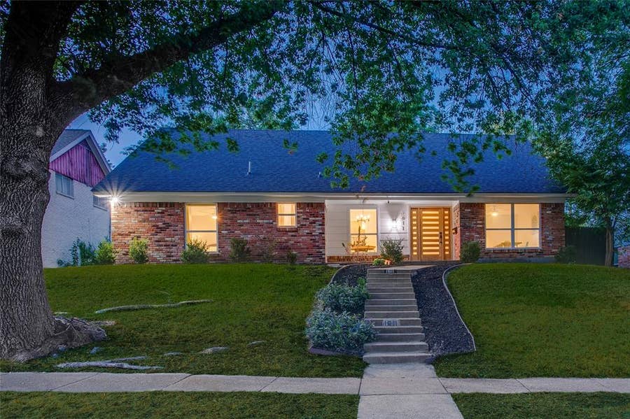 Property photo for 1611 Windchime Drive, Dallas, TX