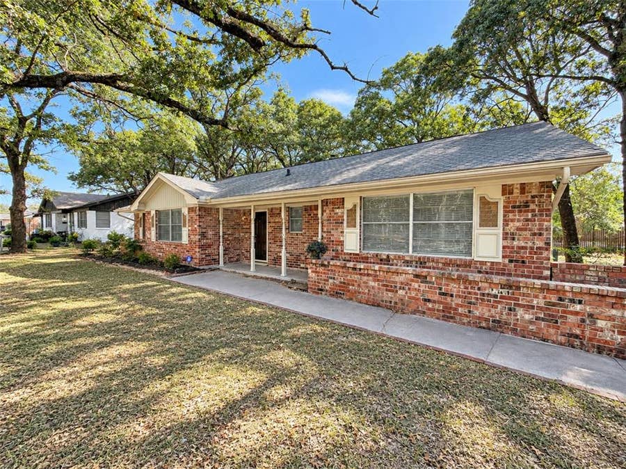 Property photo for 7 Timberside Drive, Greenville, TX
