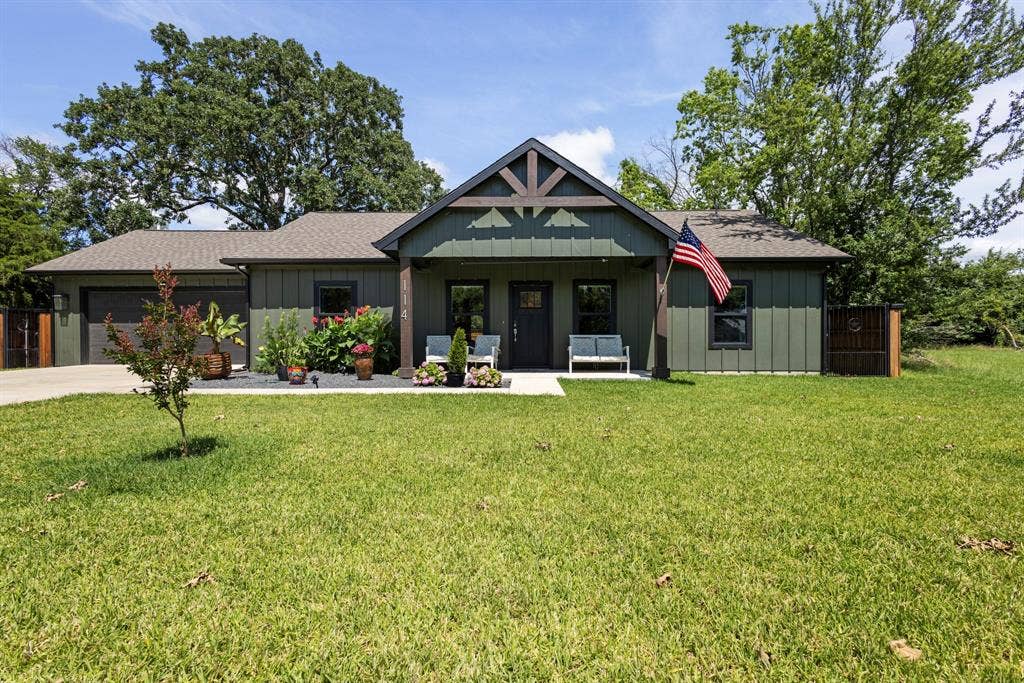 114 Garrett Lane, Gun Barrel City, TX 75156 114 Garrett Lane, Gun Barrel City, TX 75156