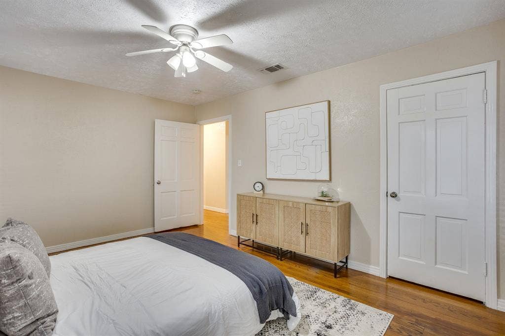 3500 Corto Avenue, Fort Worth, TX 76109