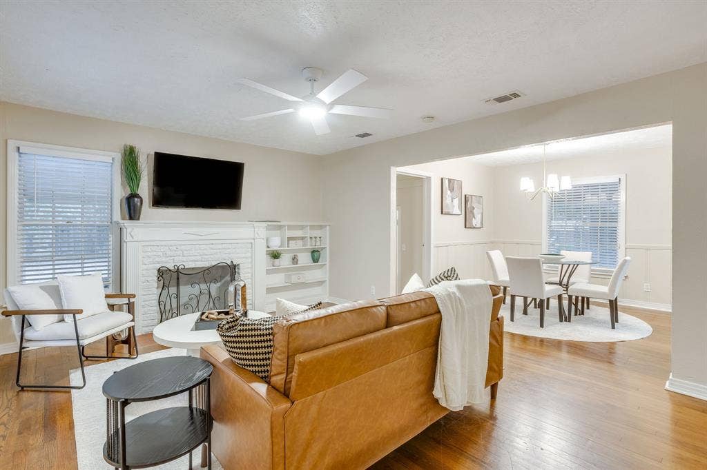 3500 Corto Avenue, Fort Worth, TX 76109
