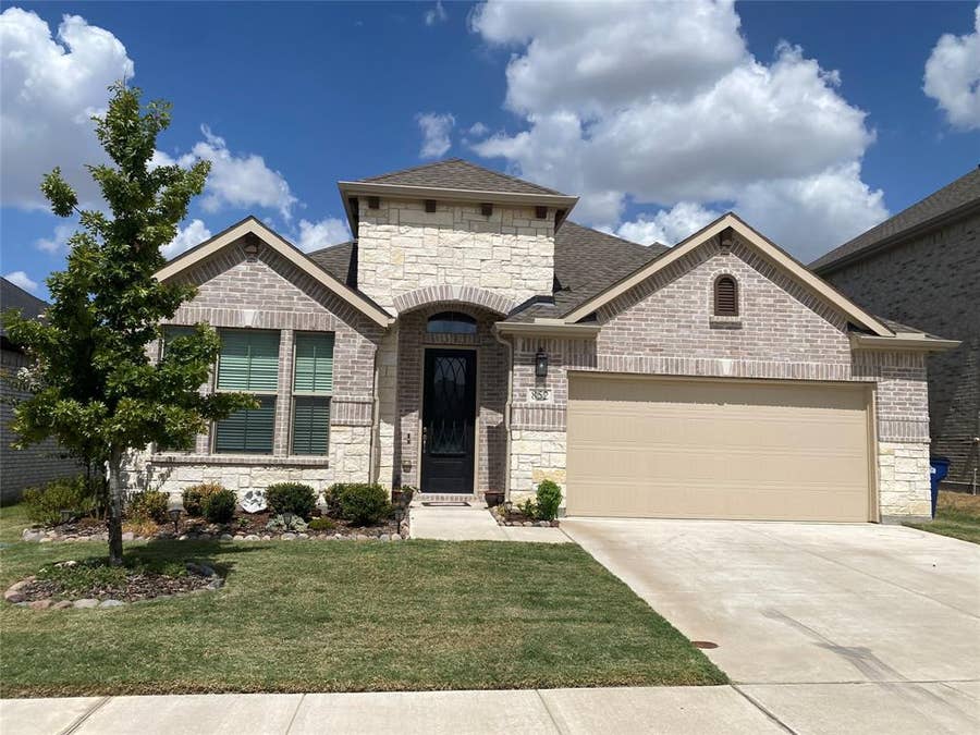 Property photo for 852 Reynolds Drive, Fate, TX