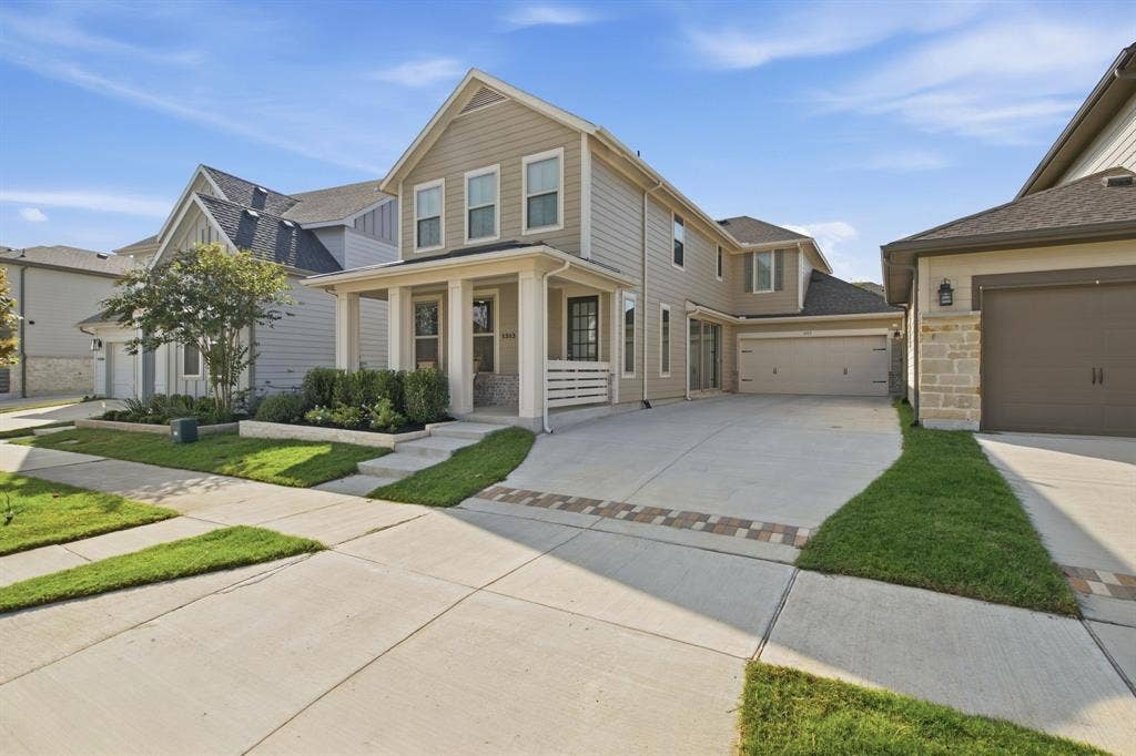 1313 Ginger Lane, Argyle, TX 76226