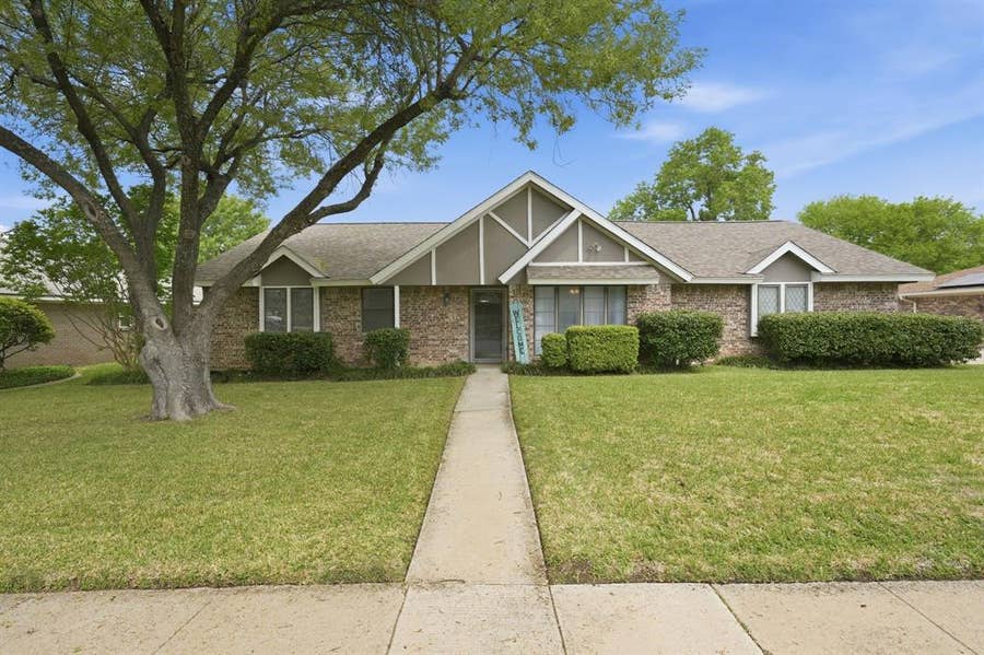 Property photo for 6521 Riviera Drive, North Richland Hills, TX